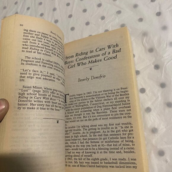 Growing Up Female: Stories By Women Writers - Picture 15 of 15